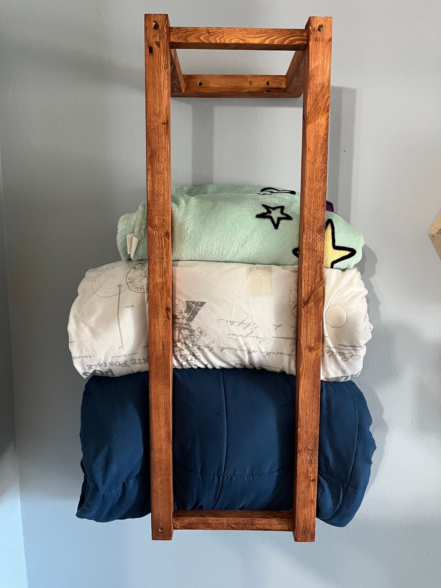 Blanket rack | Blanket Storage | Shelf/Towel Storage | Farmhouse Rustic Decor | Blanket Ladder